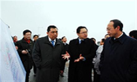 市委书记、、、市人大主任吴靖平在川汽绵阳基地调研时强调