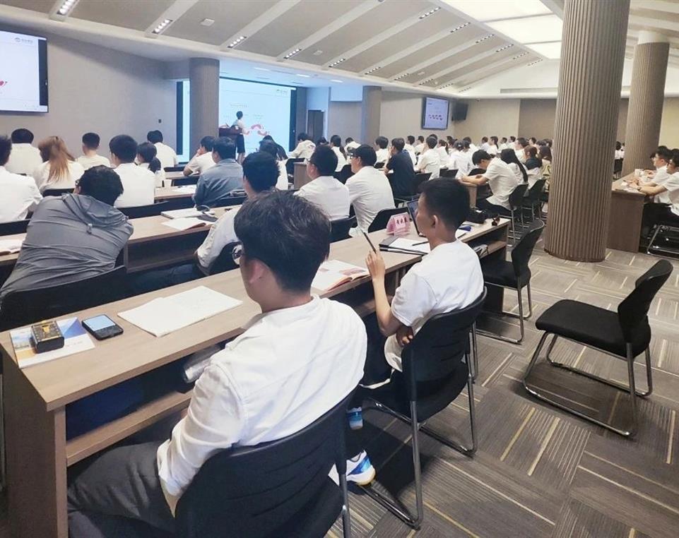 008PG国际新生代，，，逐梦新征程——008PG国际集团举行2024年第一期新员工培训